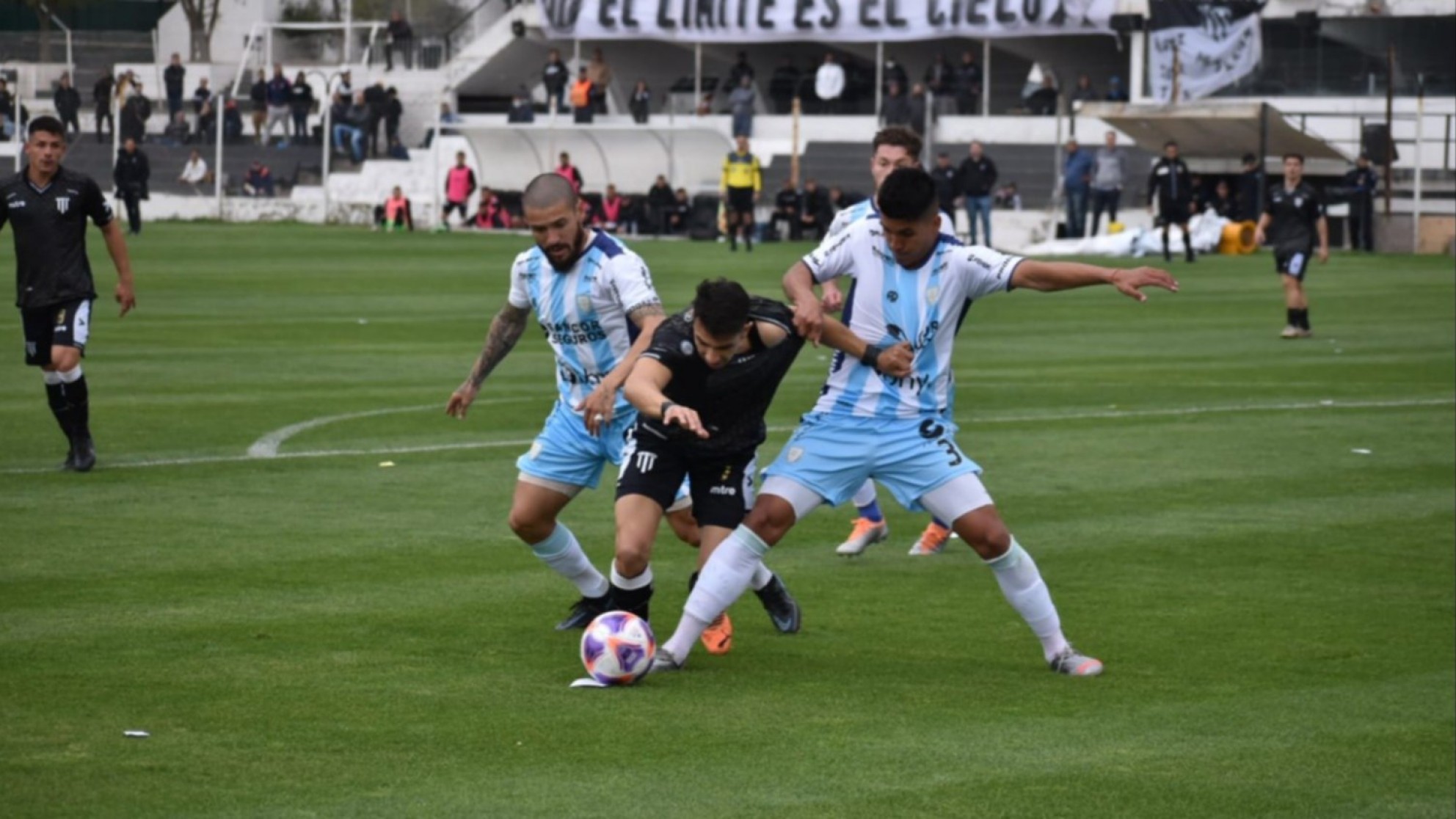 Tras el empate con Rafaela, el Lobo desaprovechó su chance de quedar 3ro